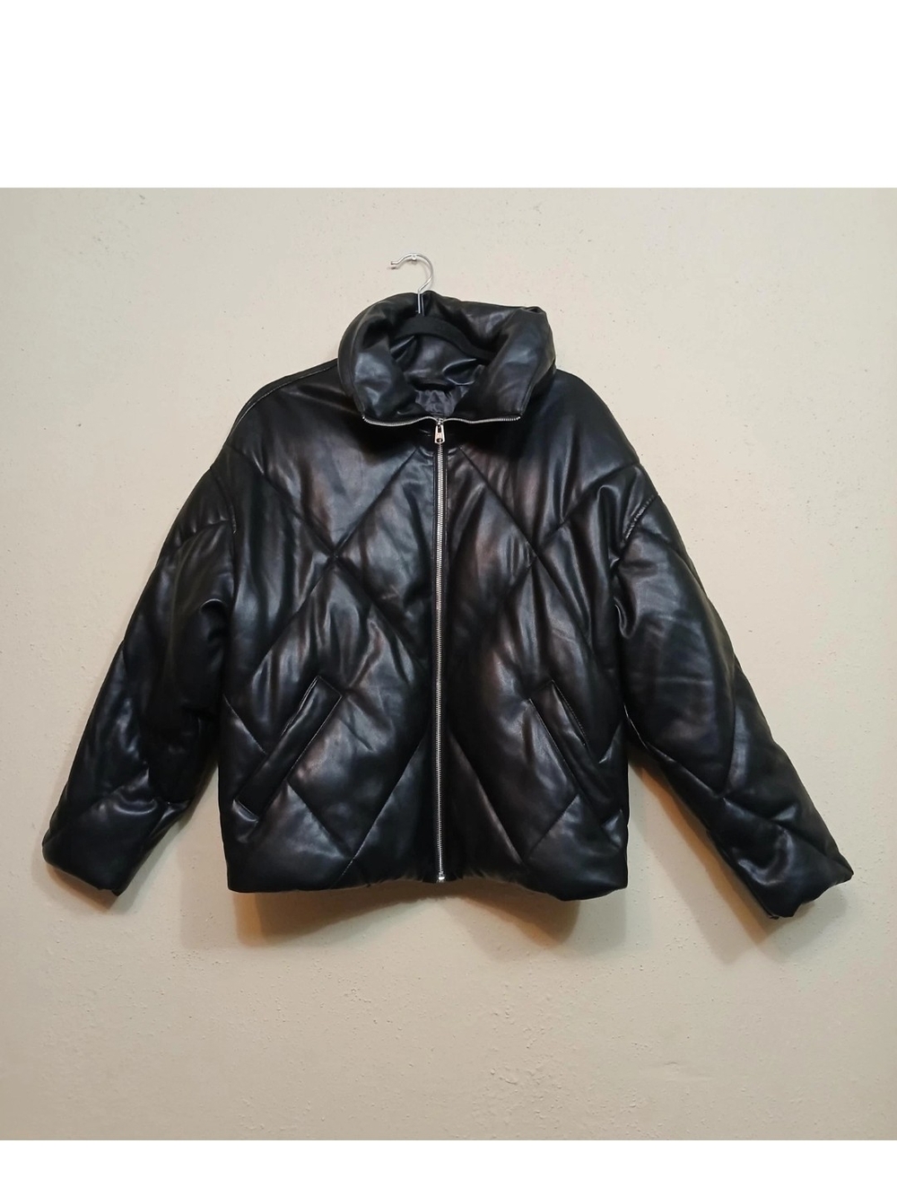 Abercrombie & Fitch Womens Small Black Quilted Puffer Jacket